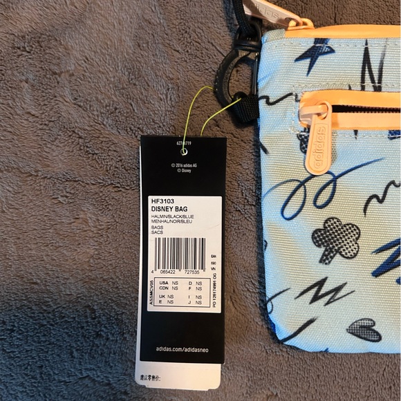 Mickey Mouse Adidas crossbody bag NEW - Picture 3 of 5